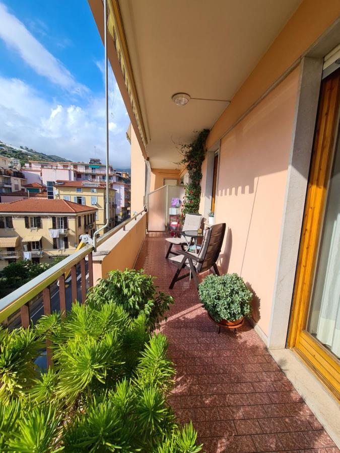 Casa Dell Amore 3 San Remo Buitenkant foto